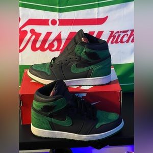 Jordan 1 pine green 2.0 Sz 9